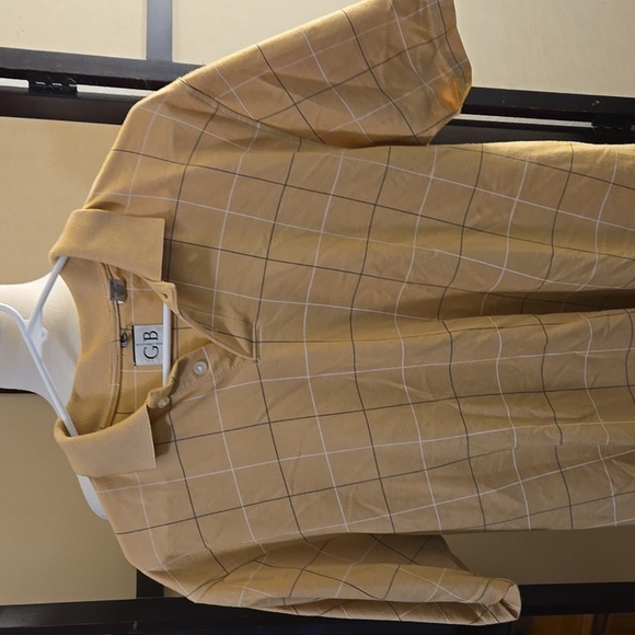 Short sleeve - Picture 1 of 1